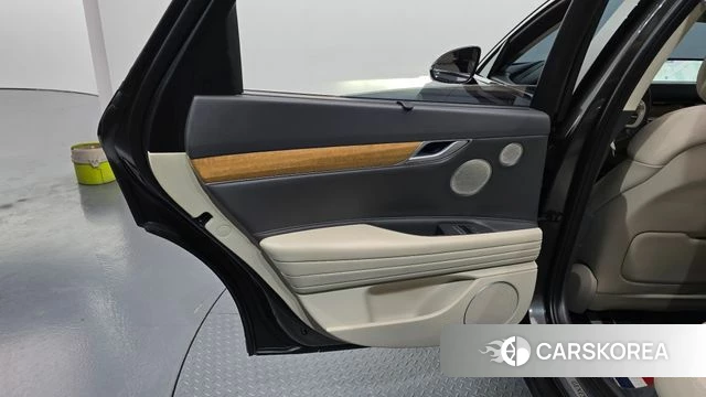Genesis G80 (RG3) id 5040132 из Кореи 17