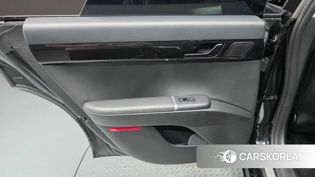 Hyundai Grandeur (GN7) id 4981051 из Кореи 17