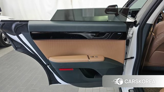 Hyundai Grandeur (GN7) id 4957665 из Кореи 17