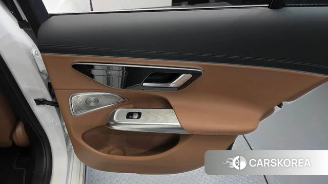 Mercedes-Benz E-Class W214 id 4940830 из Кореи 17