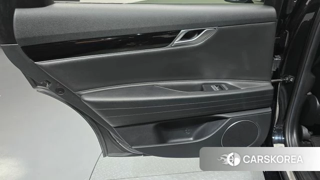 Genesis G80 (RG3) id 4987667 из Кореи 17