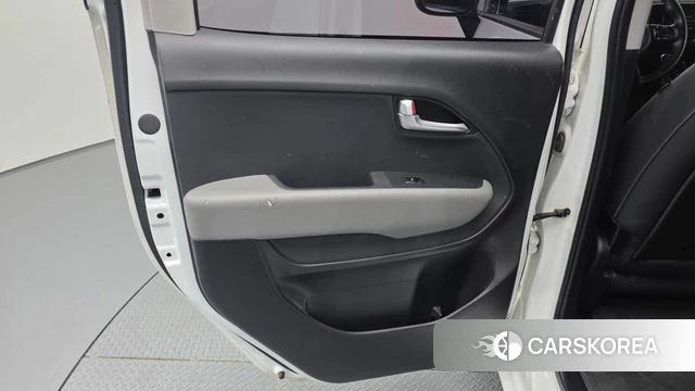 Kia The New Kia Ray id 5052618 из Кореи 17