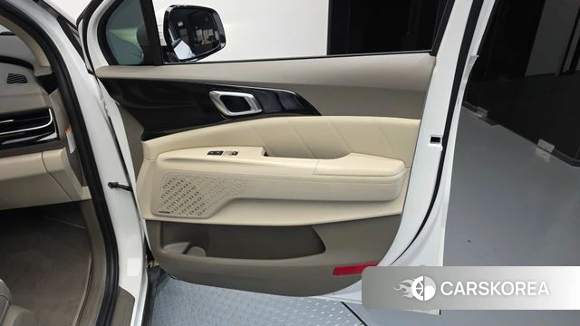 Kia The New Carnival 4th Generation id 5039176 из Кореи 17