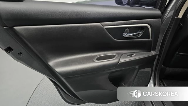 Nissan Altima id 5029540 из Кореи 17