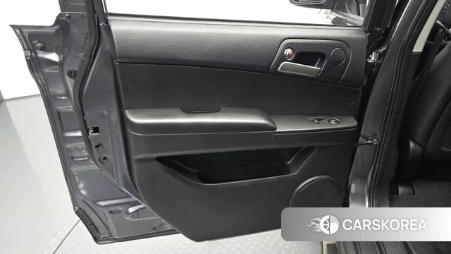 Ssangyong The New Korando Sports id 4998943 из Кореи 17