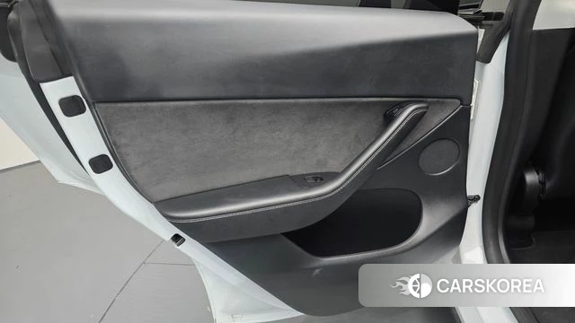 Tesla Model Y id 5017185 из Кореи 17