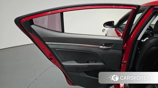 Hyundai The New Avante AD id 5013959 из Кореи 17