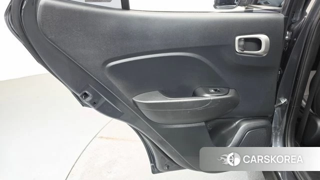 Hyundai Venue id 4707162 из Кореи 17