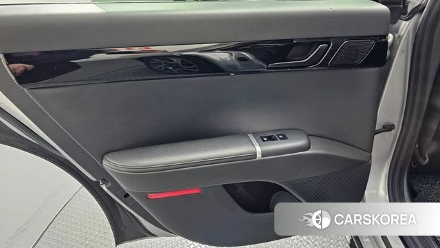 Hyundai Grandeur (GN7) id 4762939 из Кореи 17