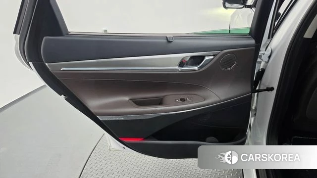 Hyundai The New Grandeur IG Hybrid id 5017502 из Кореи 17