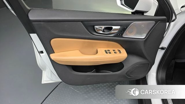 Volvo V60 Cross-Country 2nd Generation id 4923801 из Кореи 17