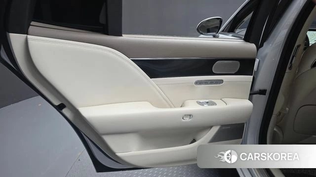 Genesis G90 (RS4) id 4951089 из Кореи 17