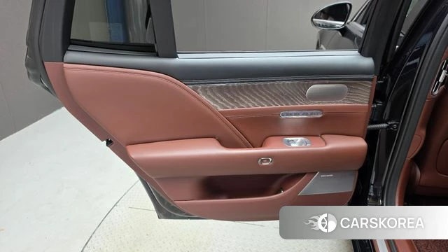 Genesis G90 (RS4) id 5012189 из Кореи 17