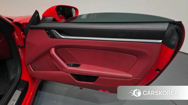 Porsche 911(992) id 4792207 из Кореи 17