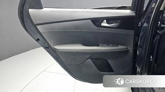 Kia Come New K3 id 4993166 из Кореи 17