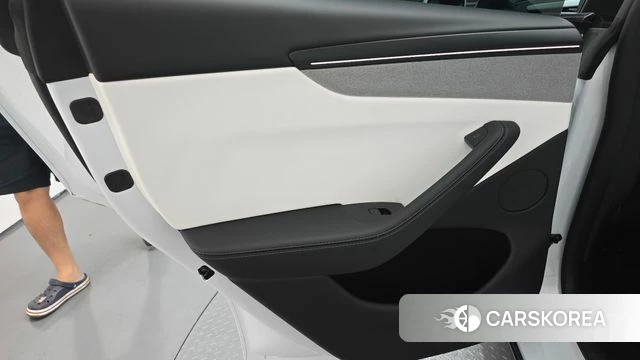 Tesla Model Y id 4904119 из Кореи 17