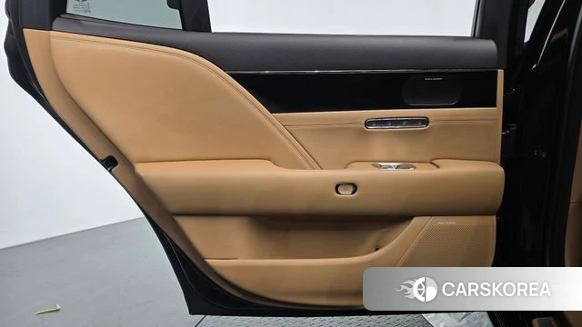 Genesis G90 (RS4) id 4928935 из Кореи 17