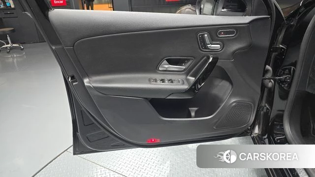 Mercedes-Benz A-Class W177 id 5004079 из Кореи 17