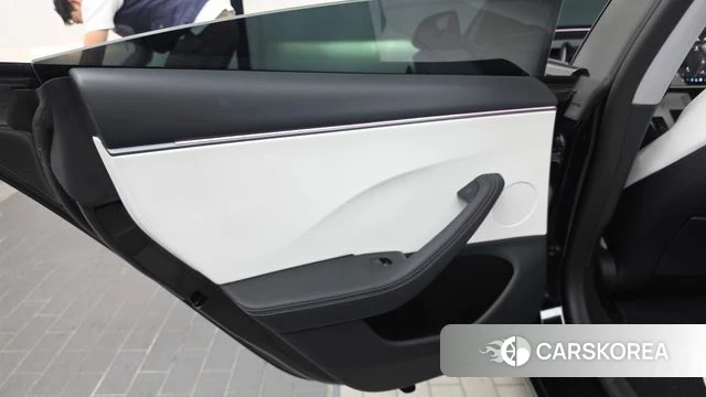 Tesla Model 3 id 5015924 из Кореи 17