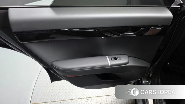 Hyundai Grandeur Hybrid (GN7) id 5001420 из Кореи 17