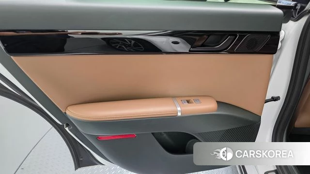 Hyundai Grandeur (GN7) id 4706596 из Кореи 17