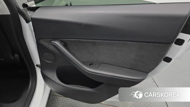 Tesla Model Y id 4976150 из Кореи 17