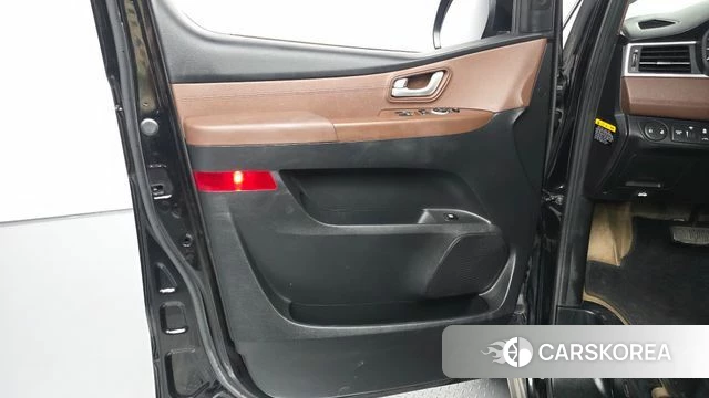 Hyundai The New Grand Starex id 4785614 из Кореи 17