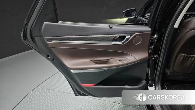 Hyundai Grandeur IG id 5023823 из Кореи 17