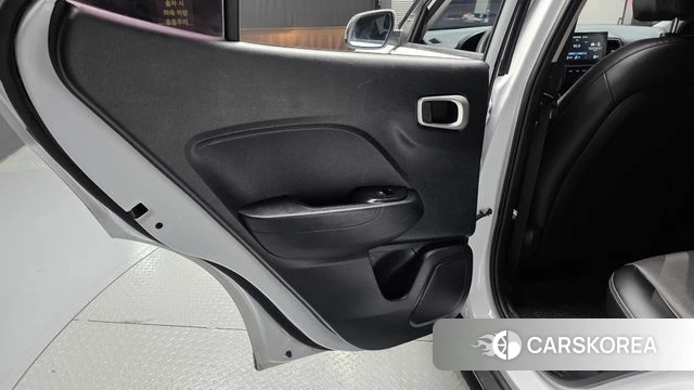 Hyundai Venue id 5041188 из Кореи 17