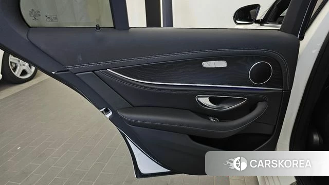 Mercedes-Benz E-Class W213 id 4943086 из Кореи 17