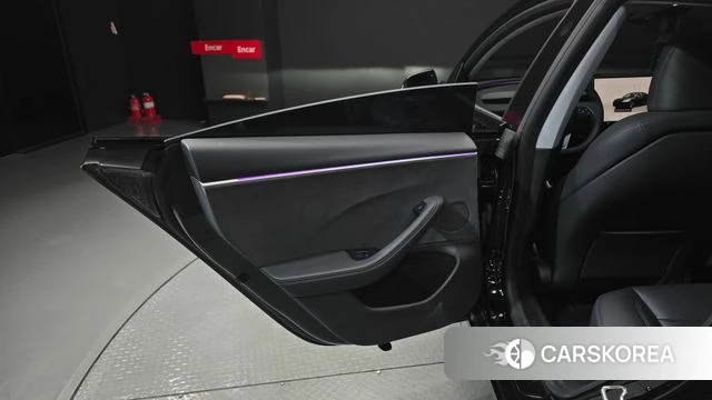 Tesla Model 3 id 4533503 из Кореи 17