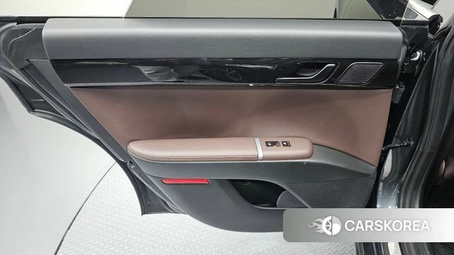Hyundai Grandeur Hybrid (GN7) id 4950793 из Кореи 17