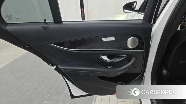 Mercedes-Benz E-Class W213 id 5023832 из Кореи 17