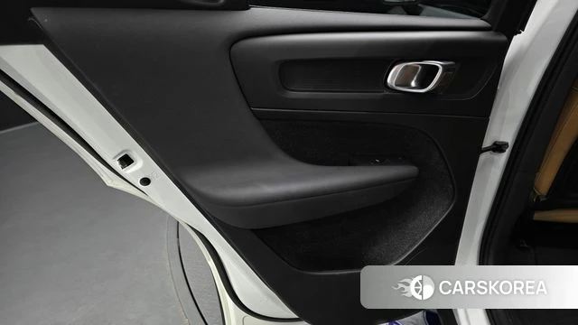 Volvo XC40 id 4992959 из Кореи 17