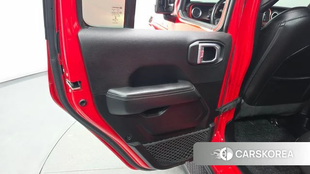 Jeep Wrangler (JL) id 5022844 из Кореи 17