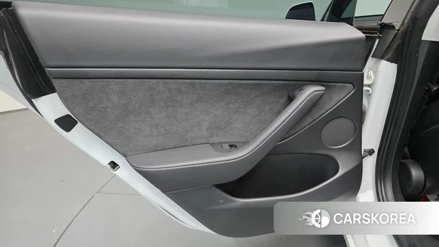 Tesla Model 3 id 5012450 из Кореи 17