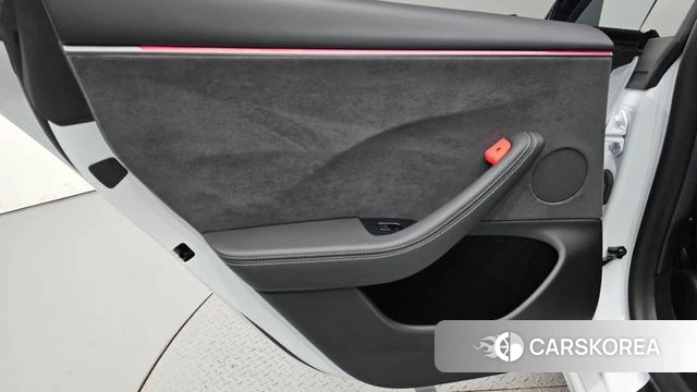 Tesla Model 3 id 4870439 из Кореи 17