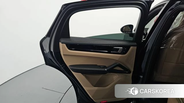 Porsche Cayenne (PO536) id 4906872 из Кореи 17