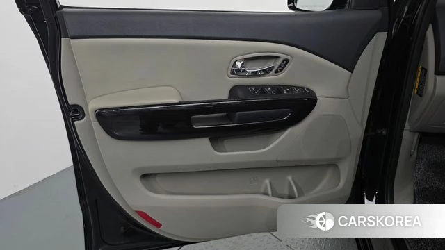 Kia The New Carnival id 4998182 из Кореи 17