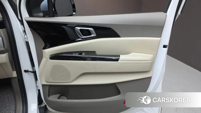 Kia Carnival 4th generation id 4965471 из Кореи 17