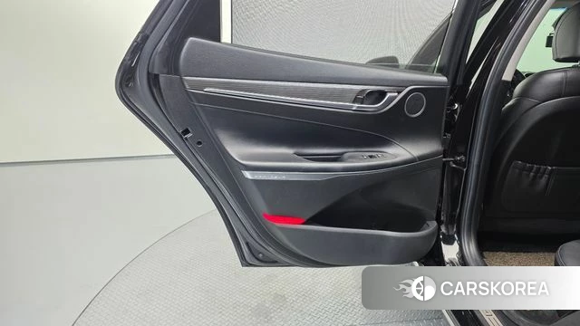 Hyundai Grandeur IG Hybrid id 4993666 из Кореи 17