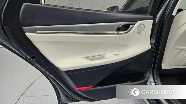 Hyundai The New Grandeur IG id 5002773 из Кореи 17
