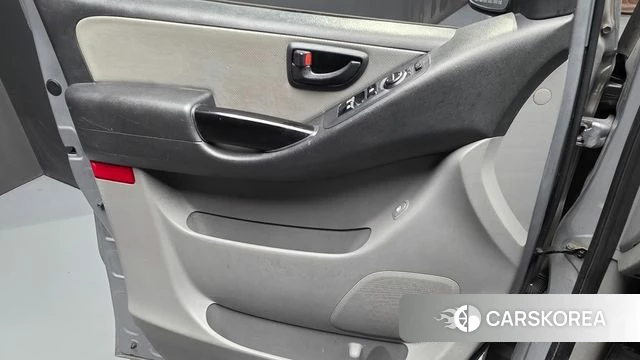 Hyundai The New Grand Starex id 5029152 из Кореи 17