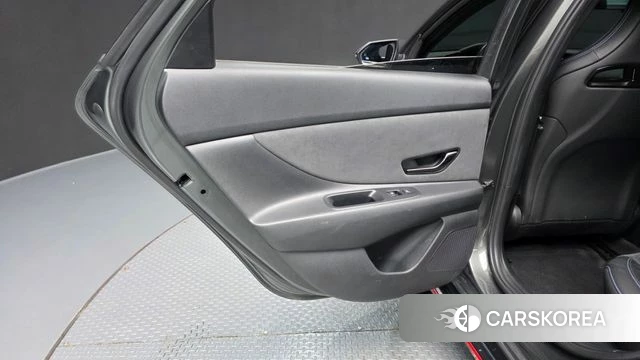 Hyundai Avante (CN7) id 5017799 из Кореи 17