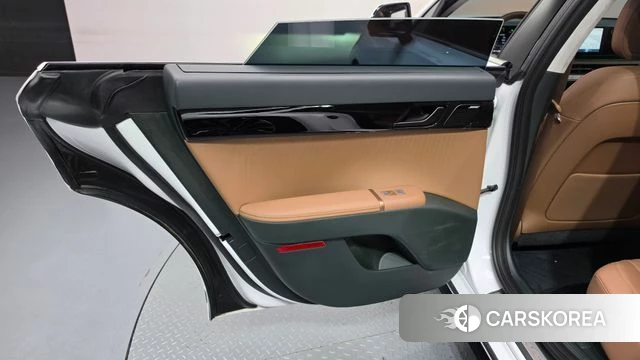Hyundai Grandeur Hybrid (GN7) id 4773527 из Кореи 17