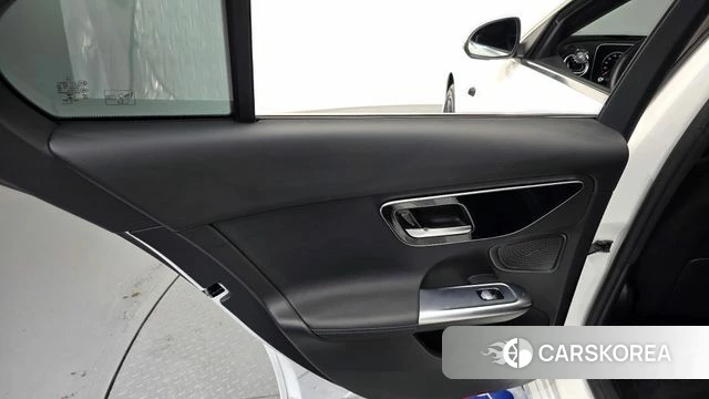 Mercedes-Benz C-Class W206 id 5017408 из Кореи 17