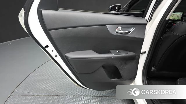 Kia The New K3 2nd generation id 5053573 из Кореи 17