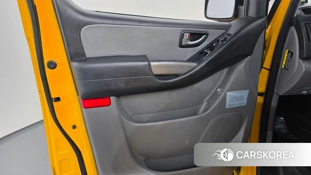 Hyundai The New Grand Starex id 4987930 из Кореи 17