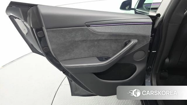 Tesla Model Y id 4767219 из Кореи 17