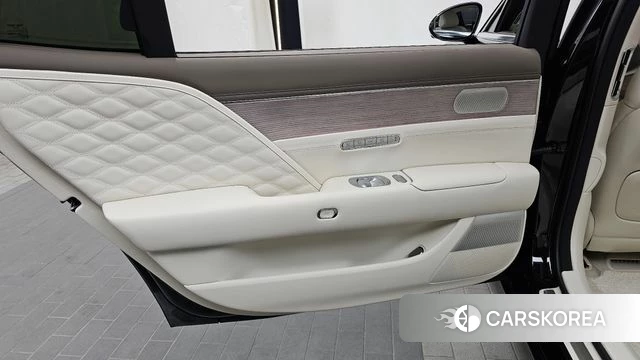 Genesis G90 (RS4) id 4985263 из Кореи 17
